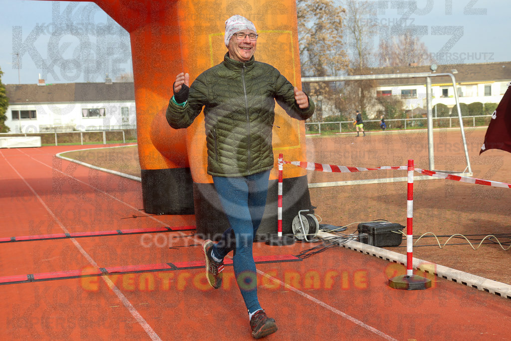 230129_1139_EX1_5238 | Sportfotografie im Rhein-Sieg Kreis, Köln, Bonn, NRW, Rheinland Pfalz, Hessen, etc. Unser Tätigkeitsfeld umfasst den Laufsport vom Volkslauf über den Marathon, Duathlon, Triathon bis zum Ultralauf wie Kölnpfad Ultra oder Schindertrail.