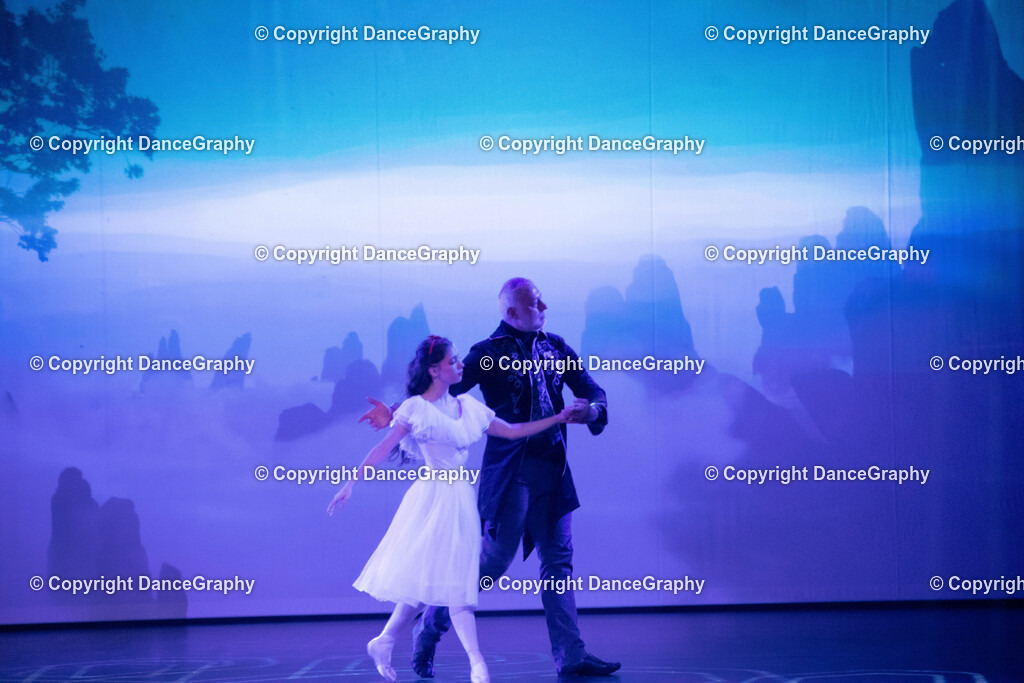 GPHY1514 | DanceGraphy - Realisiert mit Pictrs.com