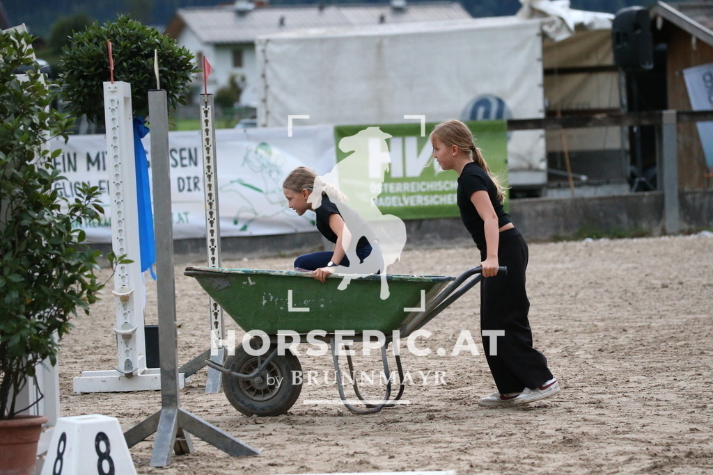 DL2Q0261 | Willkommen bei Brunnmayr - Design & Fotografie – Ihrem Spezialisten für Reitturniere und Pferdeveranstaltungen in Oberösterreich, Salzburg und Bayern! Seit über 17 Jahren sind wir leidenschaftlich dabei.