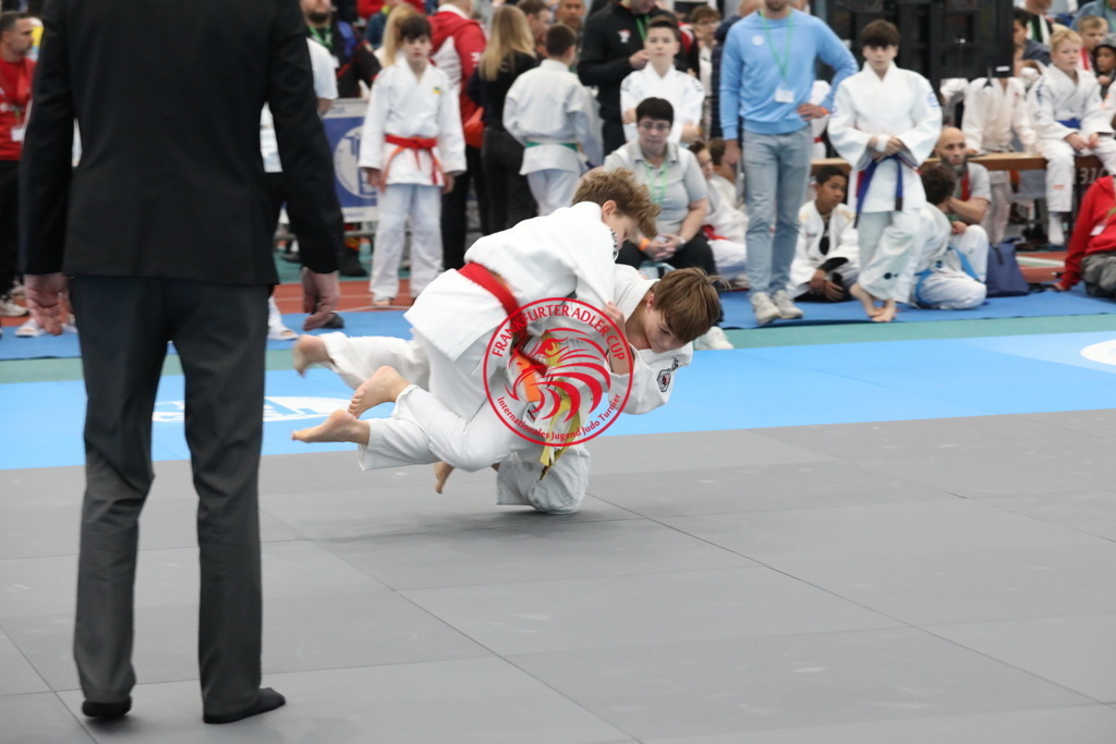 1J7A1676 | Fotos vom Adler Cup - Pictures from Adler Cup

Hier findet Ihr alle Eindrücke und großen Momente der Adler Cup Wochenenden. Here you will find all impressions and great moments of the Adler Cup weekends. - Realisiert mit Pictrs.com