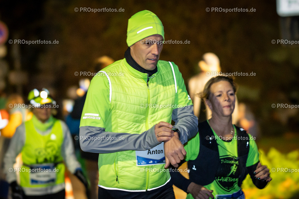 Martinslauf Sindorf 2023 in Kerpen-Sindorf, 09.11.2023 | Impressionen vom Martinslauf Sindorf 2023 am 09.11.2023 in Kerpen-Sindorf (Nordrhein-Westfalen).