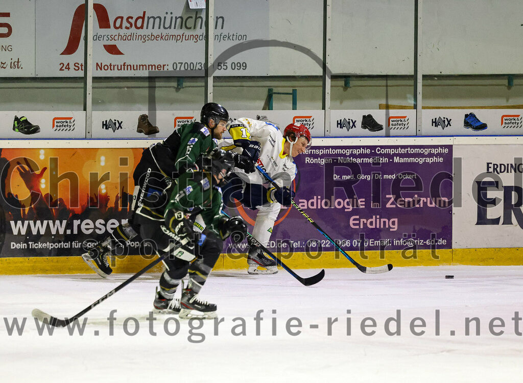 2023-01-06_056_TSV_Erding_gegen_ERV_Schweinfurt | Erding, Deutschland, 06.01.2023:
Eishockey, Bayernliga 2022 / 2023, 26. Spieltag, TSV Erding gegen ERV Schweinfurt, Endergebnis: 7:3

Foto: Christian Riedel / fotografie-riedel.net