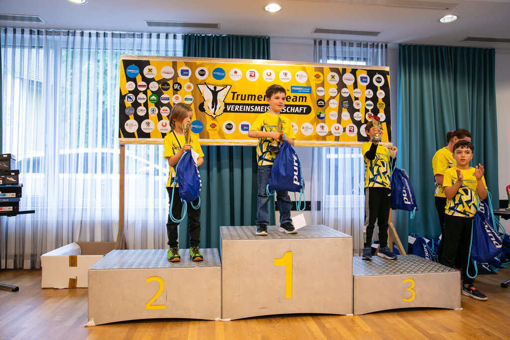 010_2025-05-25_Siegerehrung | kc-photography - Realisiert mit Pictrs.com