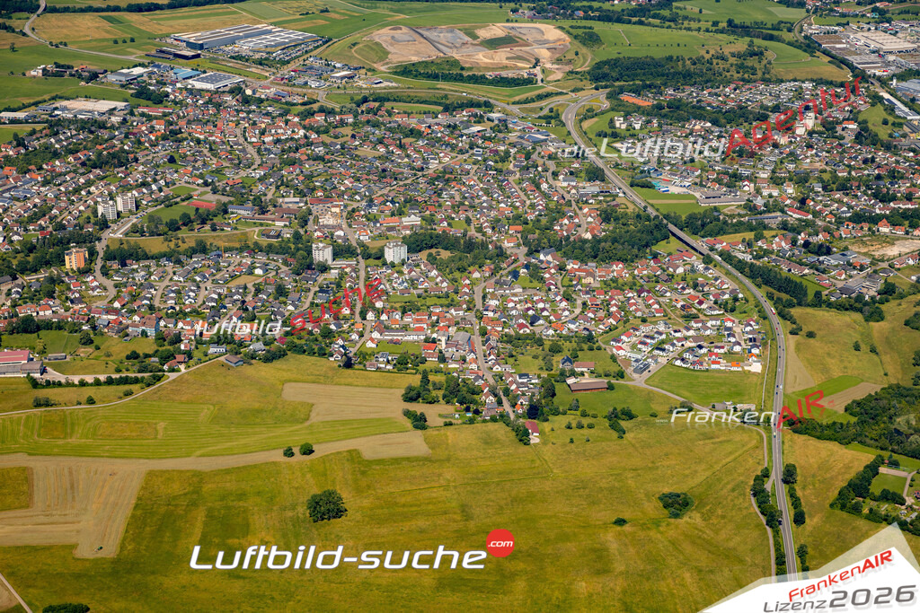 Das Luftbild zeigt : Weilstetten Balingen - Die Luftaufnahme wurde 2024 vom UL-Flugzeug aus erstellt ( keine Drohne ) - Hochauflösende Luftaufnahme - Für grossformatige Ausdrucke geeignet. Die Geschenkidee !Mit Lizenz und Bildrechte bestellbar