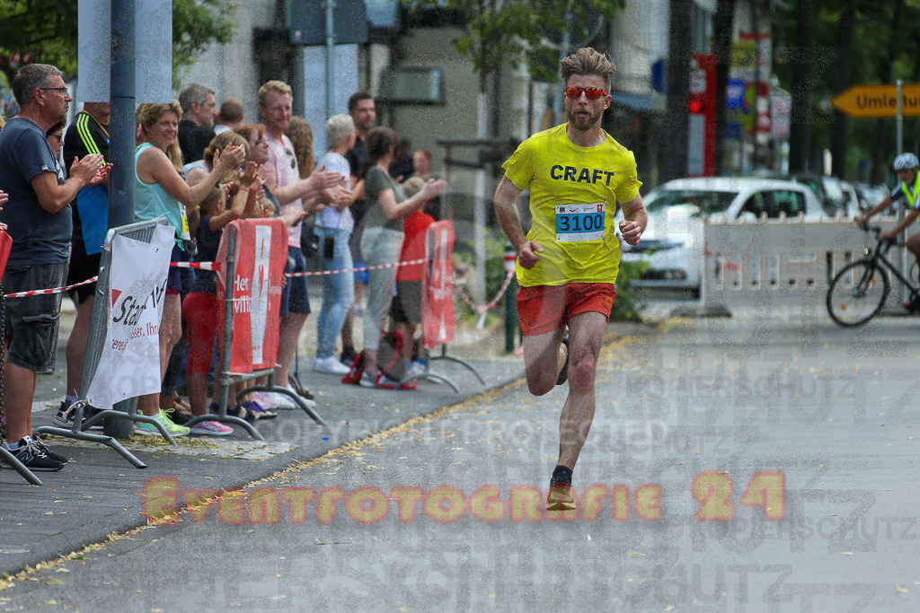 220625_1634_EX1_4684 | Sportfotografie im Rhein-Sieg Kreis, Köln, Bonn, NRW, Rheinland Pfalz, Hessen, etc. Unser Tätigkeitsfeld umfasst den Laufsport vom Volkslauf über den Marathon, Duathlon, Triathon bis zum Ultralauf wie Kölnpfad Ultra oder Schindertrail.