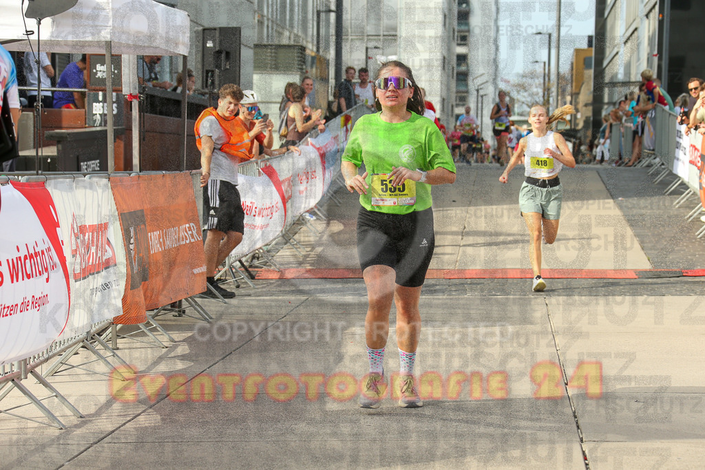 250920_1531_EX1_9828 | Sportfotografie im Rhein-Sieg Kreis, Köln, Bonn, NRW, Rheinland Pfalz, Hessen, etc. Unser Tätigkeitsfeld umfasst den Laufsport vom Volkslauf über den Marathon, Duathlon, Triathon bis zum Ultralauf wie Kölnpfad Ultra oder Schindertrail.