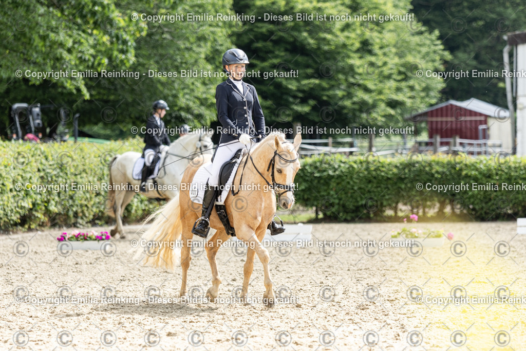 CL5A6460 | Emilia Reinking Fotografie - Realisiert mit Pictrs.com