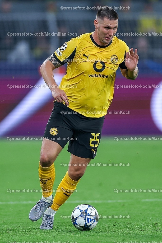 UCL01102501205 | 01.10.2025, Fußball, UEFA Champions League, Borussia Dortmund - Athletic Club Bilbao, BVB Stadion, 2. Spieltag, Saison 2025 2026: Niklas Süle (BVB #25)  Regulations prohibit any use of photographs as image sequences and or quasi-video.
