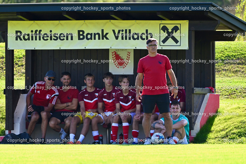 ATUS Nötsch vs. FC Dölsach | Spielerbank ATUS Nötsch, Headcoach ATUS Nötsch Thomas Gilgenreiner, ATUS Nötsch vs. FC Dölsach, ATUS Nötsch vs. FC Dölsach am 23.08.2026 in Nötsch (Sportplatz Nötsch), Austria, (Photo by Bernd Stefan)