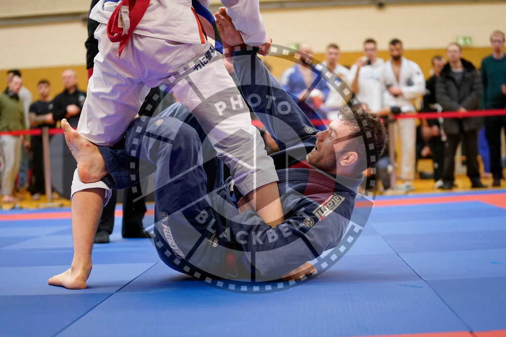 20240203PBB06141 | Fighters compete during the Brazilian Jiu-Jitsu Championship of the AJP Tour in Maintal by Frankfurt am Main, Germany, on February 2, 2024.
