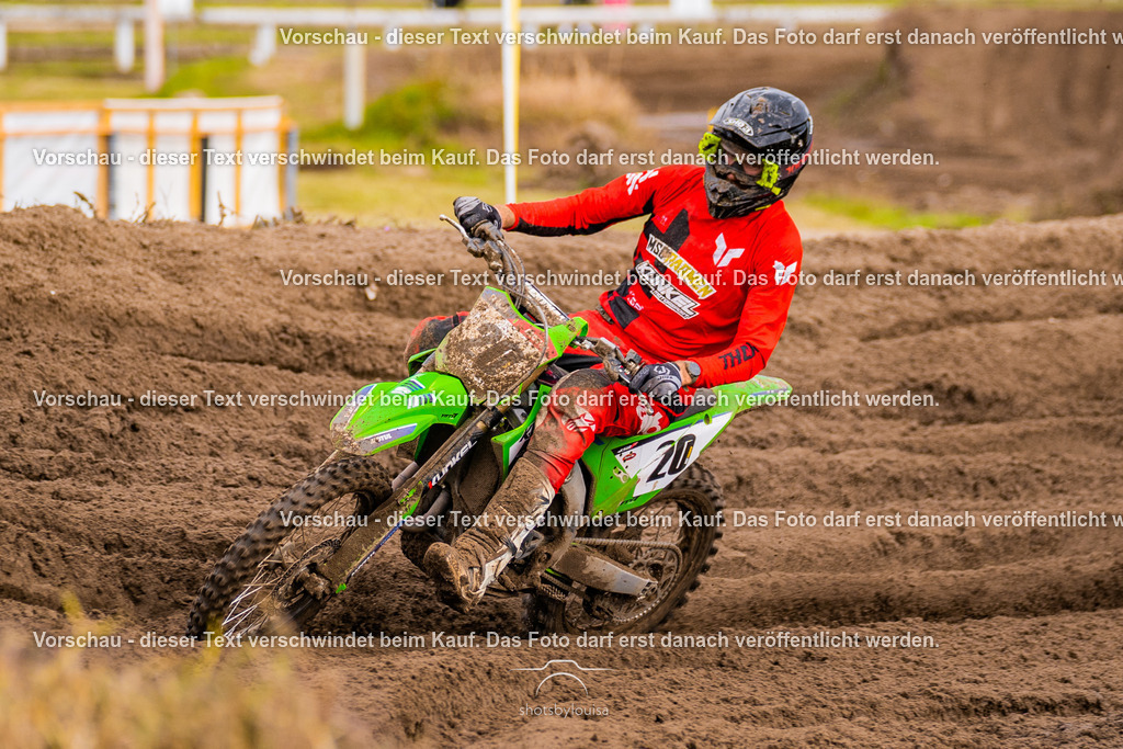 10_05_Dreetz-4829 | Sportfotografin aus Berlin-Brandenburg mit Fokus auf Motocross. Ich halte deine sportliche Leistung und echte Emotionen auf und neben der Strecke professionell fest. Entdecke die Fotos von deinem Rennen und bestelle sie direkt hier im Shop.