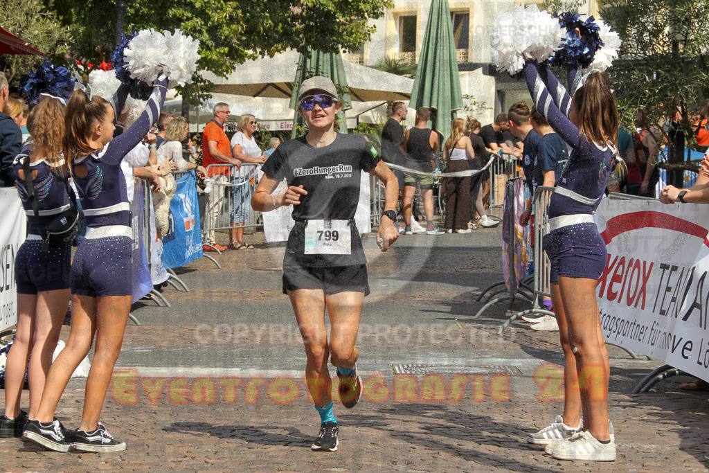 250824_1504_EV4_2632 | Sportfotografie im Rhein-Sieg Kreis, Köln, Bonn, NRW, Rheinland Pfalz, Hessen, etc. Unser Tätigkeitsfeld umfasst den Laufsport vom Volkslauf über den Marathon, Duathlon, Triathon bis zum Ultralauf wie Kölnpfad Ultra oder Schindertrail.