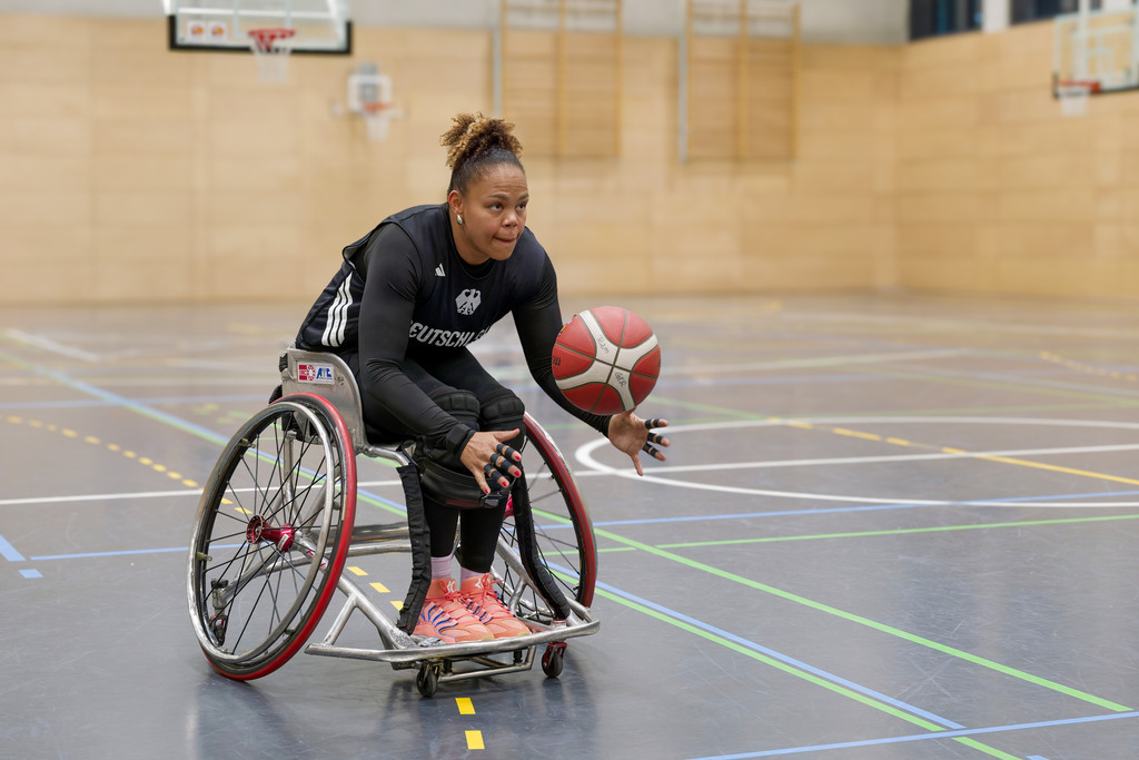 Frauen  Nationalmannschft Rollstuhlbasketball 037 | Sportfotos und Eventgalerien von FX-Sportfotografie. Bilder von Fußball, Vereinsveranstaltungen und Events direkt ansehen und als Download bestellen. - Realisiert mit Pictrs.com