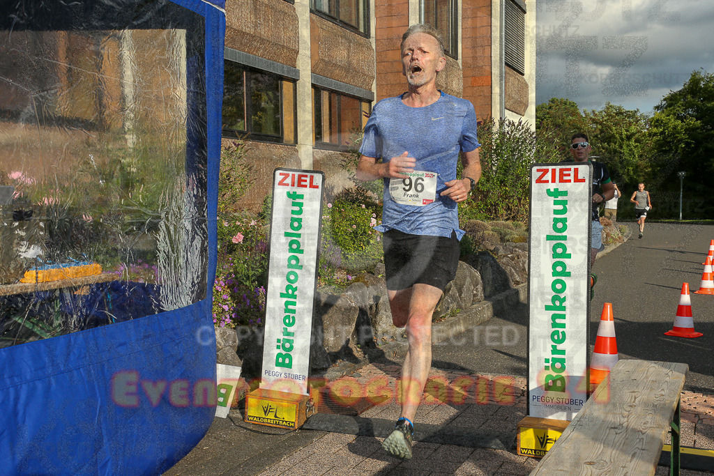 250801_1906_EX1_7083 | Sportfotografie im Rhein-Sieg Kreis, Köln, Bonn, NRW, Rheinland Pfalz, Hessen, etc. Unser Tätigkeitsfeld umfasst den Laufsport vom Volkslauf über den Marathon, Duathlon, Triathon bis zum Ultralauf wie Kölnpfad Ultra oder Schindertrail.