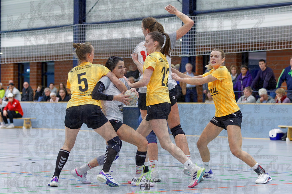 Frauen Oberliga Mitte (HHV); HSG Eibelshausen/Ewersbach - HSG Wettenberg II | Frauen Oberliga Mitte (HHV); HSG Eibelshausen/Ewersbach - HSG Wettenberg II am 13.12.2025 in Steinbrücken (Sporthalle am Hammerweiher)Photo © 2025 - Jörg Heinrich - Realisiert mit Pictrs.com