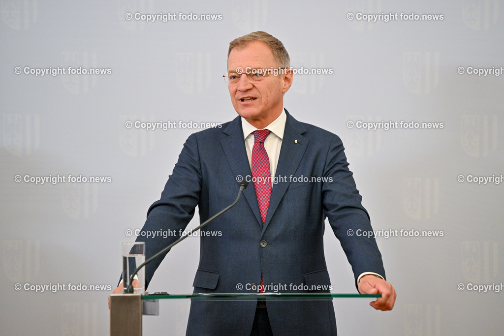 Pressekonferenz mit LH Stelzer_ 20 Jahre Lern- und Gedenkort Schloss Hartheim_ 14.06.2023-5 | 14.06.2023, Landhaus Linz, AUT, Pressekonferenz mit LH Stelzer, 20 Jahre Lern- und Gedenkort Schloss Hartheim, im Bild LH Thomas Stelzer (VP)