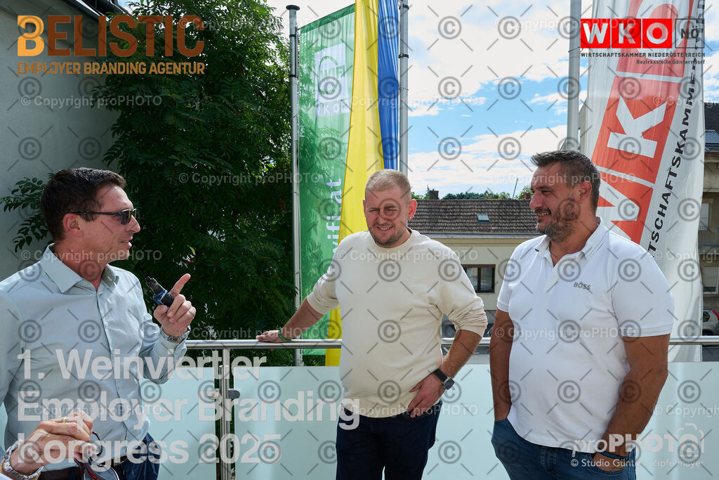 096_202509_EmployerBranding_NZ9_1694 | proPHOTO - Realisiert mit Pictrs.com