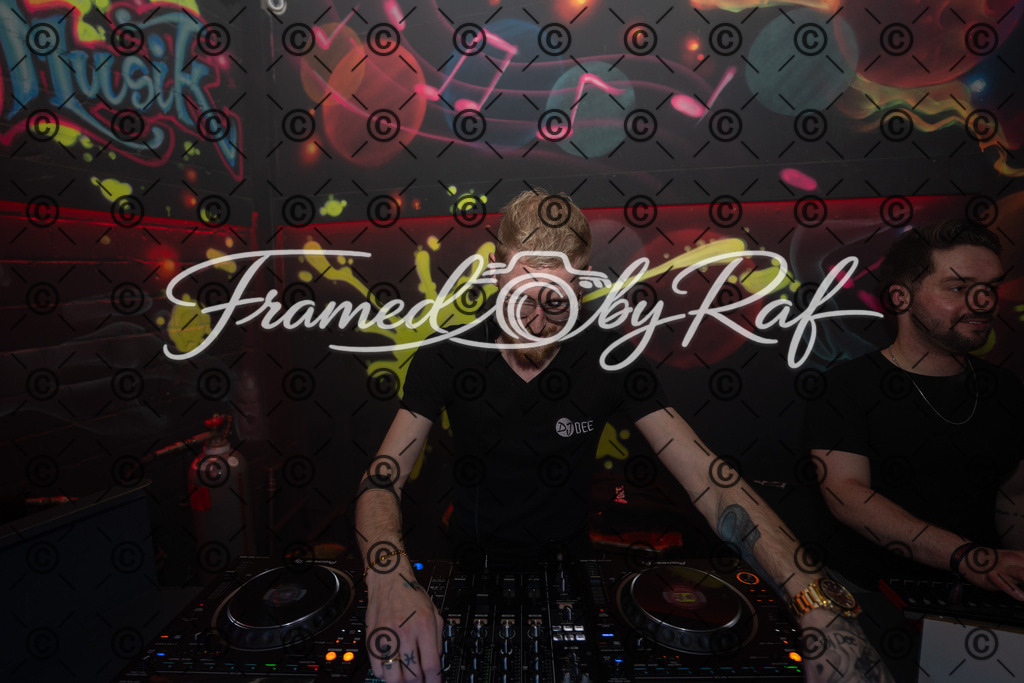 Try_a_little_harder_17.04.2026-29 | Professioneller Online-Store für hochwertige Fotografie: Entdecke einzigartige Bilder aus Street, Events und Lifestyle. Sichere dir exklusive Prints und digitale Downloads in bester Qualität für dein Zuhause oder Projekte. - Realisiert mit Pictrs.com