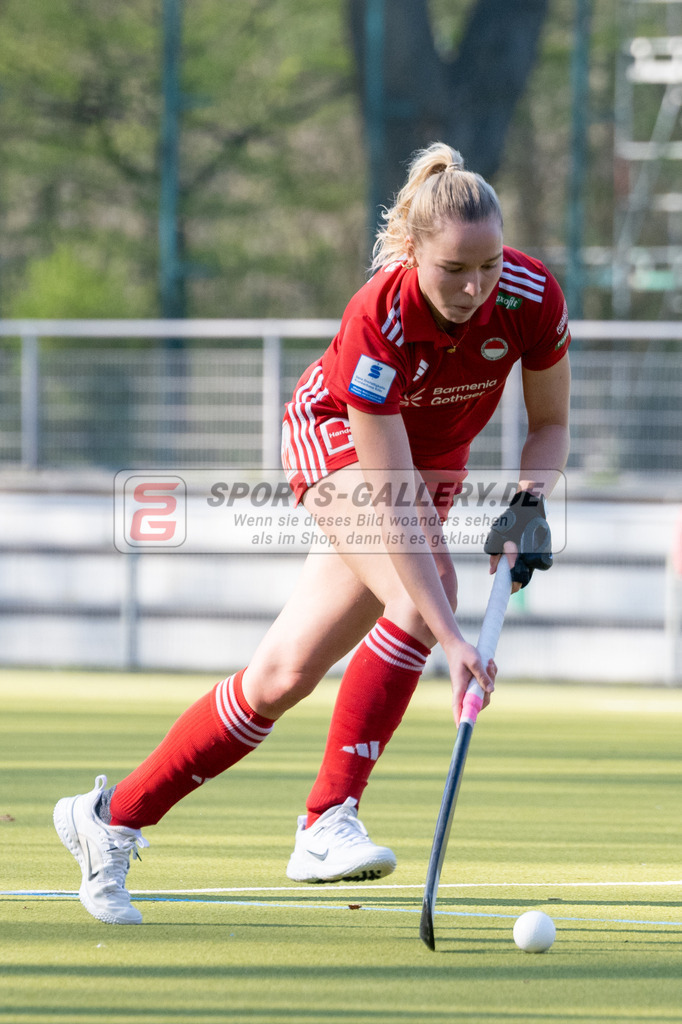 SFE_20260322_0073 | Köln, Deutschland, 22.03.26: Feldhockey 1. Bundesliga Damen zwischen Rot-Weiss Köln - Harvestehuder HTC im REWE Sportpark am 22.03.2026 in Köln, Deutschland. (Foto von Stephan Fehrmann)Köln, Germany, 22.03.26: Feldhockey 1. Bundesliga Damen between Rot-Weiss Köln - Harvestehuder HTC in REWE Sportpark at 22.03.2026 in Köln, Deutschland. (Foto from Stephan Fehrmann)
