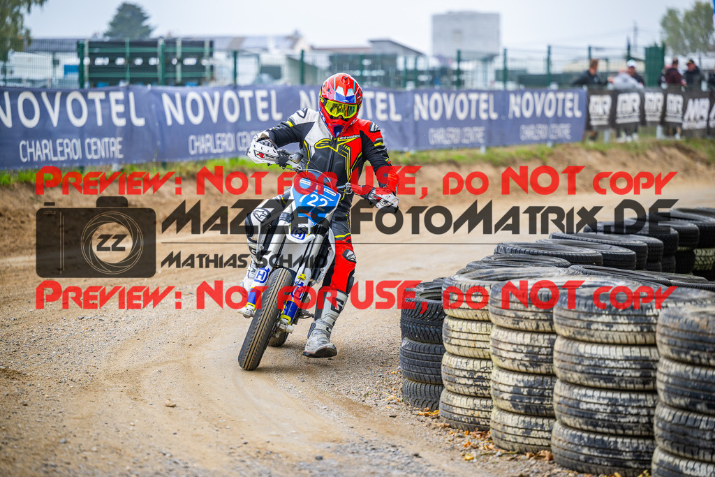 MaZZes_Fotomatrix_20251011_6021986_0784 | S1