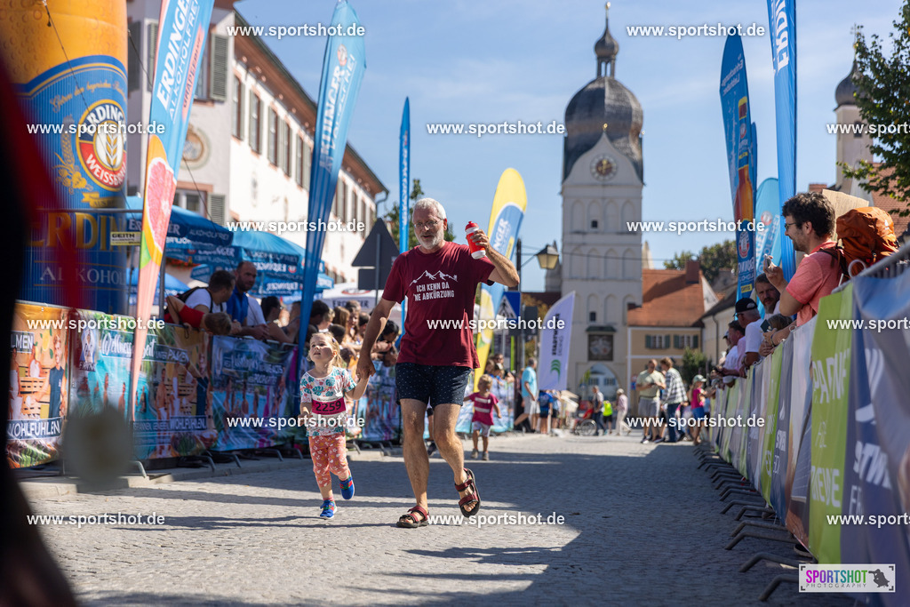 VJ__3111 | Stadtlauf Erding 2025 #stadtlauferding #erdingstadtlauf #stadtlauf_erding #laufmotivation #trisporterding #yourpictrs #sportshot_your_pictrs