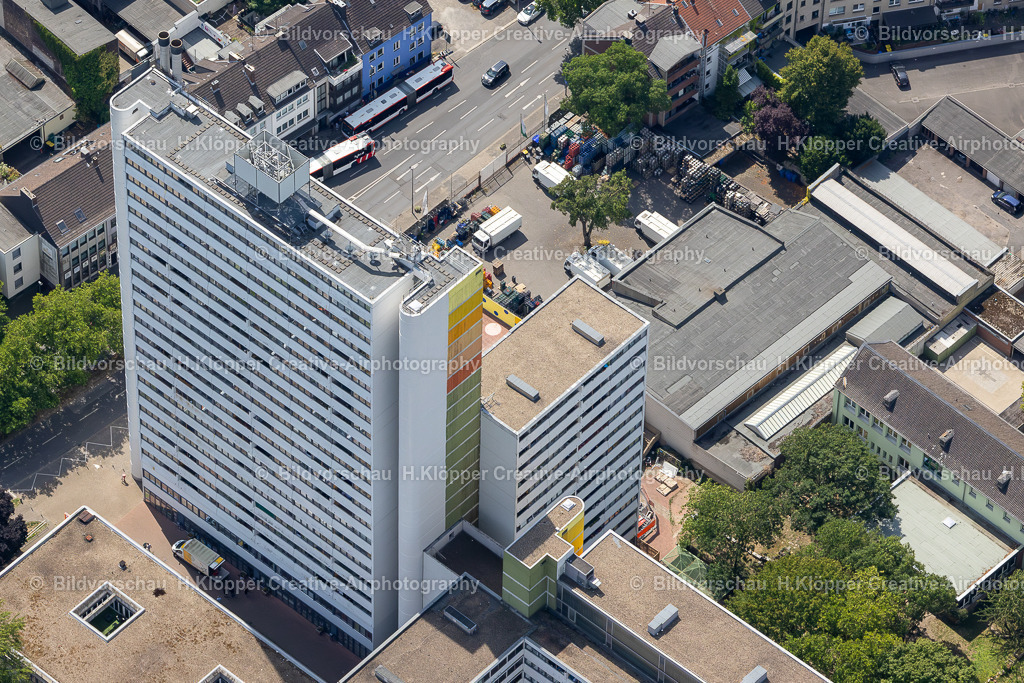 Lufbilder Krefeld-5616 | Hochhaus- Gebäude "Bleichpfadhochhaus" im Wohngebiet an der Straße "Bleichpfad" an der Bleichpfad, Steckendorfer Straße in Krefeld im Ruhrgebiet i - Realisiert mit Pictrs.com