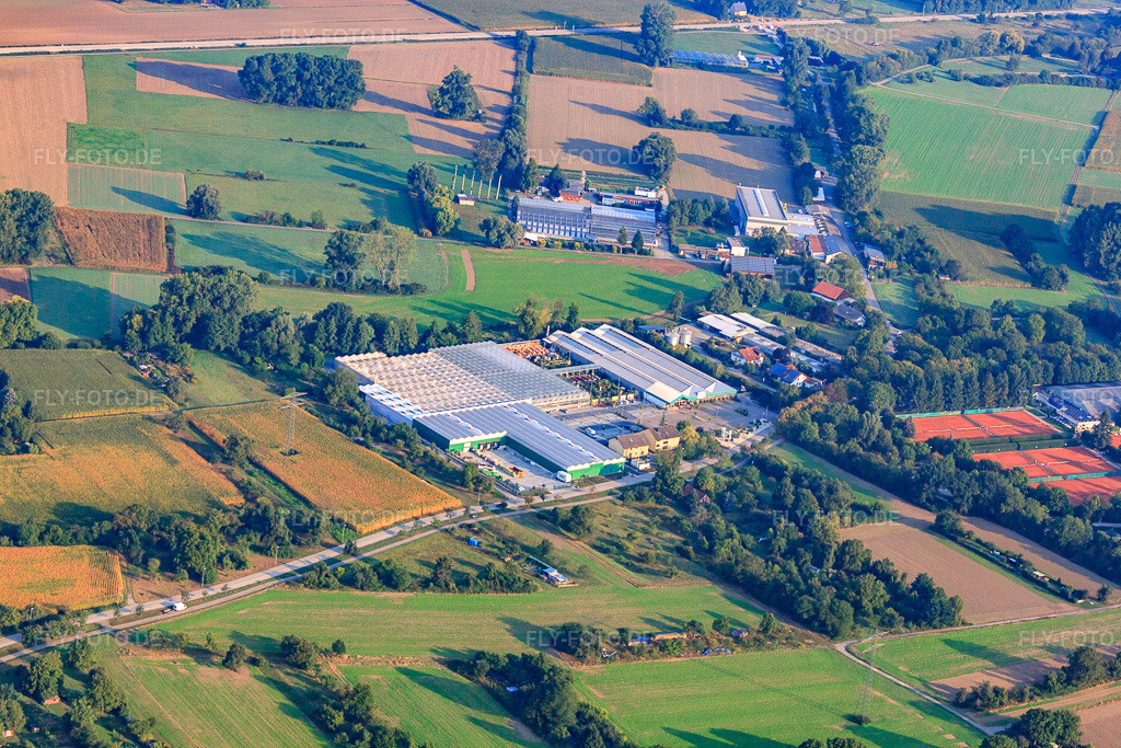 Luftbild: Mauk Gartenwelt Karlsruhe - Pflanzen Mauk Blumenparadies GmbH im Ortsteil Grötzingen in Karlsruhe im Bundesland Baden-Württemberg in Deutschland. Foto: IMG_52857.jpg vom 05.09.2012 durch Werner Riehm/FLY-FOTO.deMauk Gartenwelt in Karlsruhe-Grötzingen - Pflanzen Mauk Blumenparadies - Mauk Gartenwelt