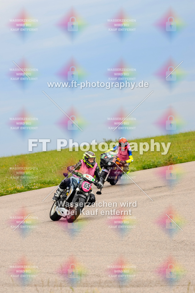 MotoTeam-2195 | Hier findet Ihr Bilder von Touristenfahrten auf der Nürburgring Nordschleife oder von anderen Veranstaltungen die ich besucht habe. Viel Spass beim Durch Schauen 