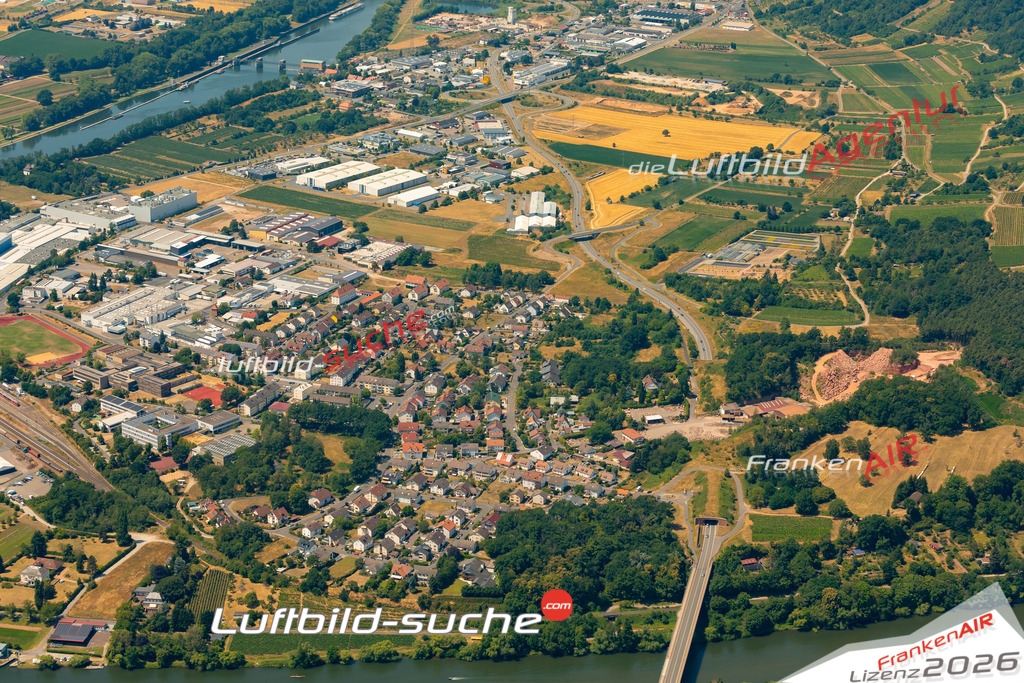 Das Luftbild zeigt :  Miltenberg - Die Luftaufnahme wurde 2023 vom UL-Flugzeug aus erstellt ( keine Drohne ) - Hochauflösende Luftaufnahme - Für grossformatige Ausdrucke geeignet. Die Geschenkidee !Mit Lizenz und Bildrechte bestellbar