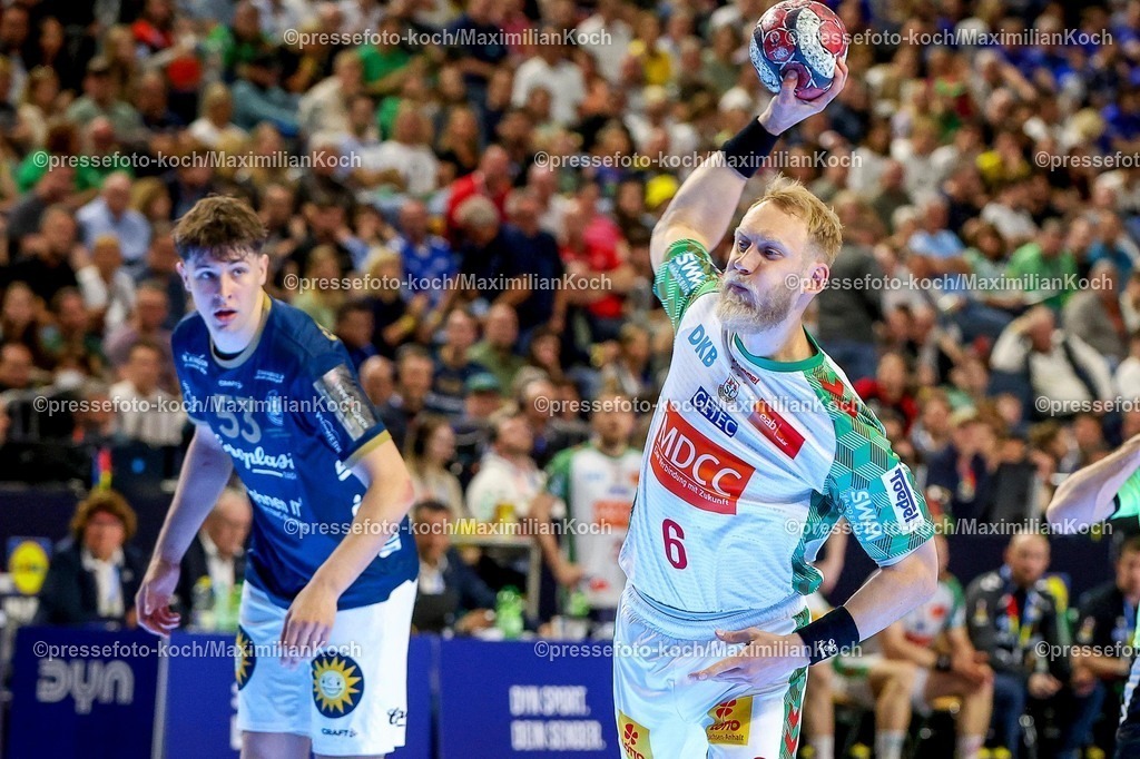 xSSCx18042602067 | 18.04.2026, xsscx, Handball, DHB-Pokal Lidl Final4, Halbfinale, Bergischer HC - SC Magdeburg, Saison 2025 / 2026 Herren, Lanxess Arena, Köln: Matthias Musche (SC Magdeburg #06) beim Wurf Photo: xSandraxScherningxPressefotoKochx