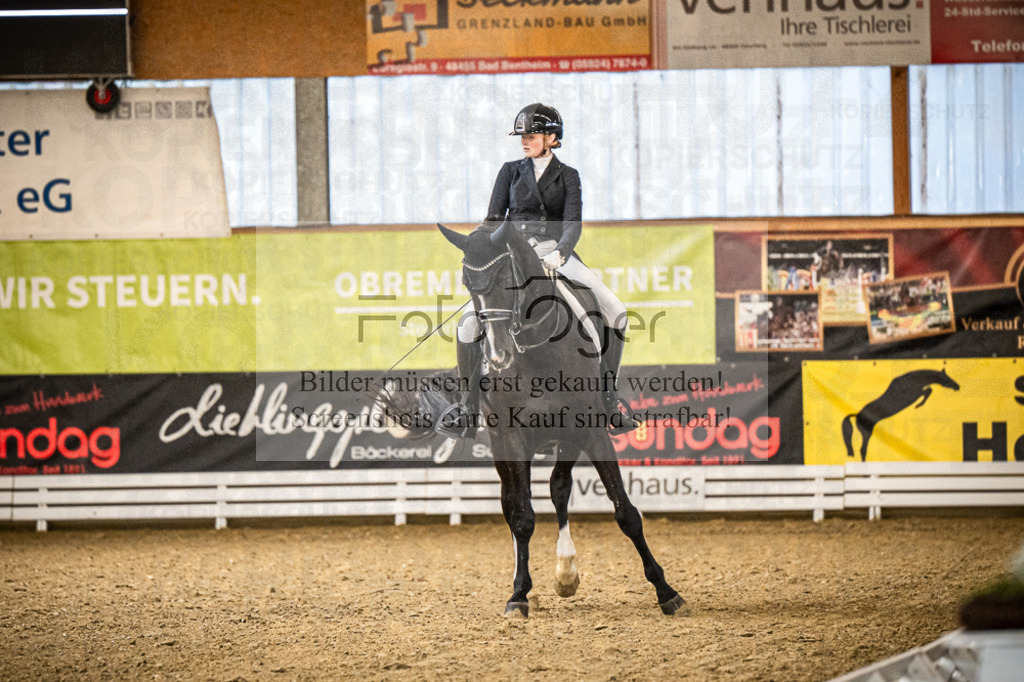 DOS_0549 | Entdecke hochwertige Reitturnierfotos von Foto Oger. Professionell, emotional und authentisch – jetzt Lieblingsmomente im Shop bestellen. - Realisiert mit Pictrs.com