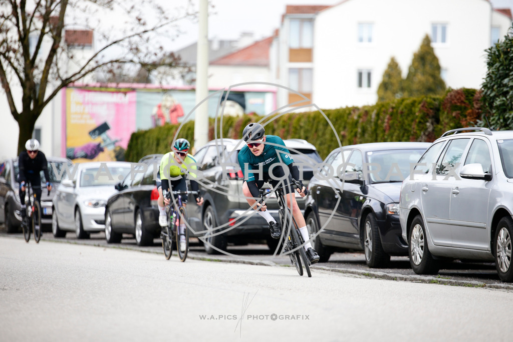 ..... | AUSTRIA, Leonding, 30.03.25, Leonding Saisoneröffnungsrennen CYCLING LEAGUE AUSTRIA, Image Shows: , Foto: Wapics/WILLDONER A.