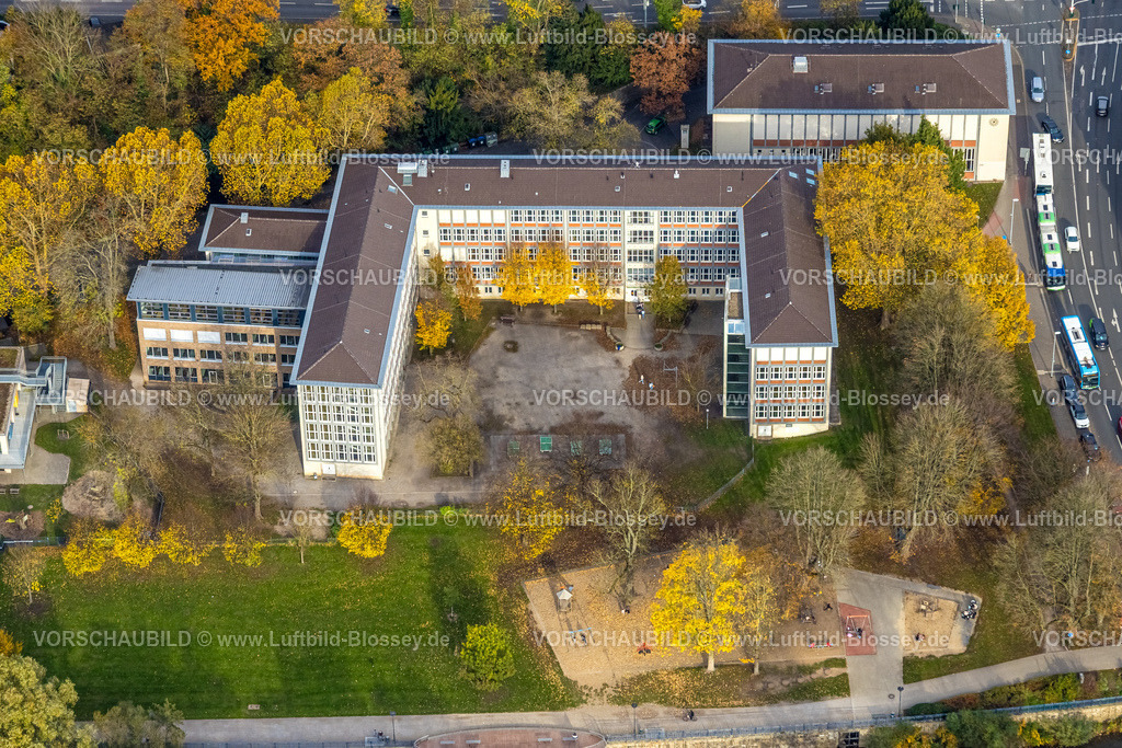 Hagen251102500 | Luftbild, Schule Ricarda-Huch-Gymnasium, herbstliche Bäume, Mittelstadt, Hagen, Ruhrgebiet, Nordrhein-Westfalen, Deutschland