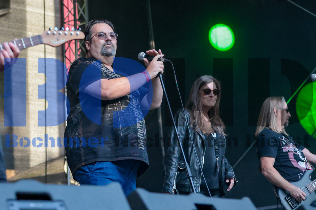 Bochum total 2024 - Jo Hartmann  {date} -  | {headline}(Foto: Sebastian Sendlak / BOND) - Realisiert mit Pictrs.com