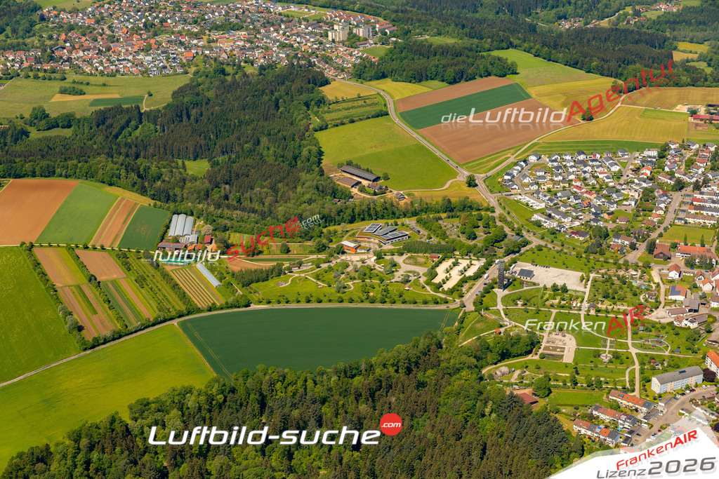 Das Luftbild zeigt : Wetzgau Schwäbisch Gmünd - Die Luftaufnahme wurde 2024 vom UL-Flugzeug aus erstellt ( keine Drohne ) - Hochauflösende Luftaufnahme - Für grossformatige Ausdrucke geeignet. Die Geschenkidee !Mit Lizenz und Bildrechte bestellbar