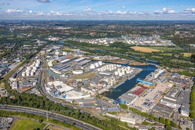 Gelsenkirchen220801440 | Luftbild, Neues Pumpwerk-Gebäude der Emschergenossenschaft nahe der Sutumer Brücken auf der Schleuseninsel zwischen Rhein-Herne-Kanal und Fluss Emscher, Schalke-Nord in Gelsenkirchen, Ruhrgebiet, Nordrhein-Westfalen, Deutschland