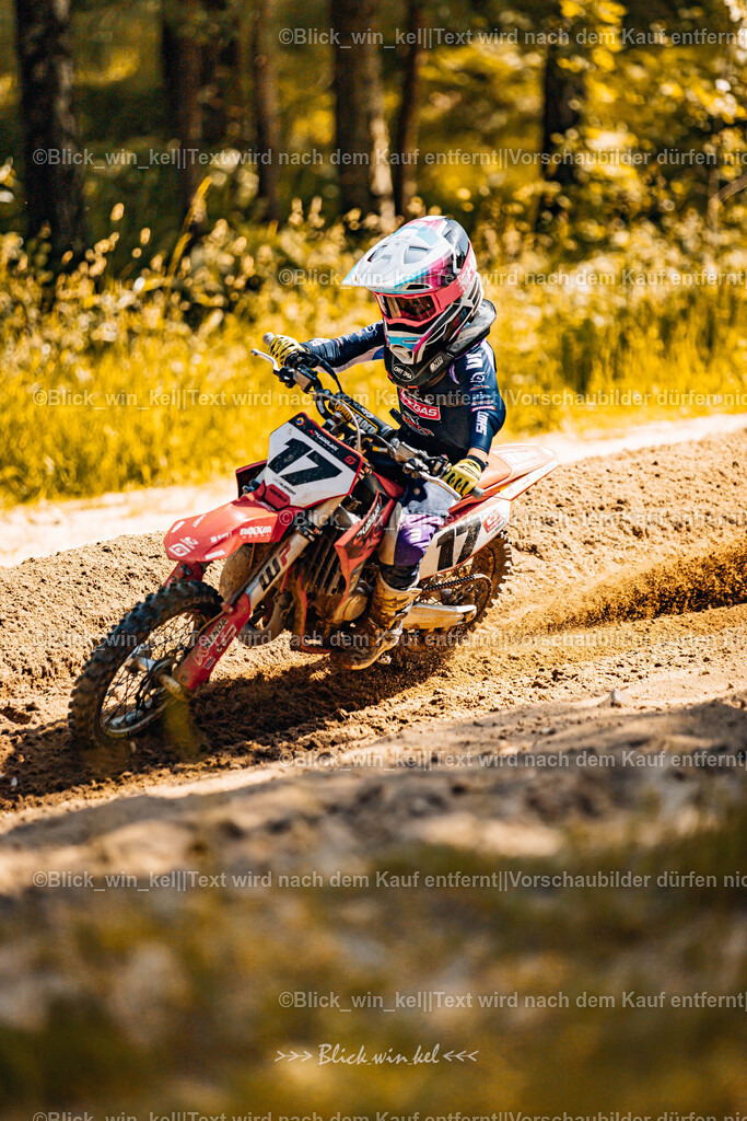 E68A7695 | blick_win_kel