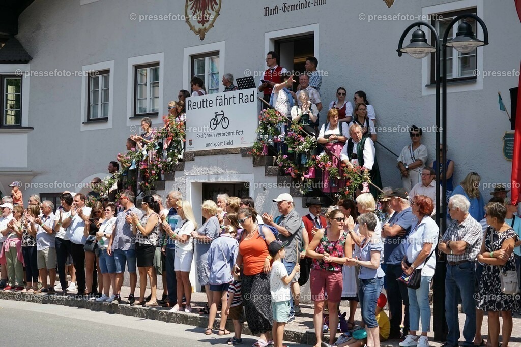 00-Impressionen-Bundesmusikfest-2023-Juni16-Reutte-DSC06600 | Info aus dem Bezirk Reutte/Ausserfern Tirol sowie eine umfangreiche Bilddatenbank über die gesamte Region: Lechtal, Talkessel Reutte, Tannheimertal, Zwischentoren. Lech, Plansee, Zugspitze, Grenztunnel, B179, Fernpassstraße, Verkehr, Lawinen, Tradition, - Realisiert mit Pictrs.com