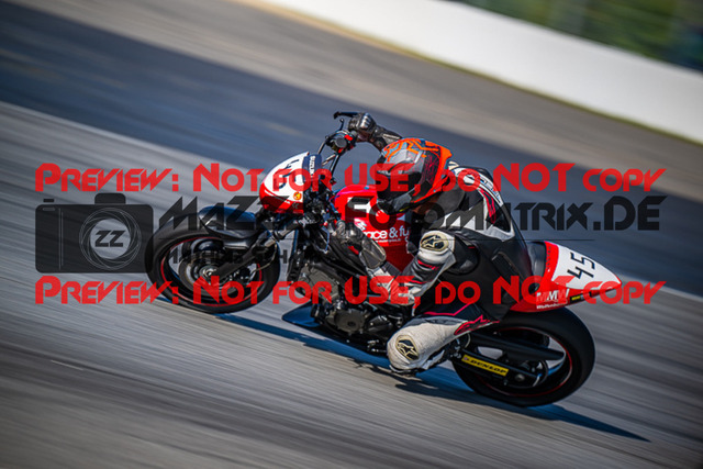 MaZZes_FotoMatrix_220923_7905 | TWIN CUP