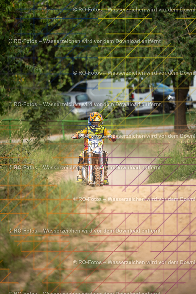 Niederwürzbach 1 Lauf -147 | Sportfotografie von RO-Fotos: Motorsport, Motocross, Enduro, Laufveranstaltungen und Triathlon. Professionelle Fotos von Sportlern und Events. - Realisiert mit Pictrs.com
