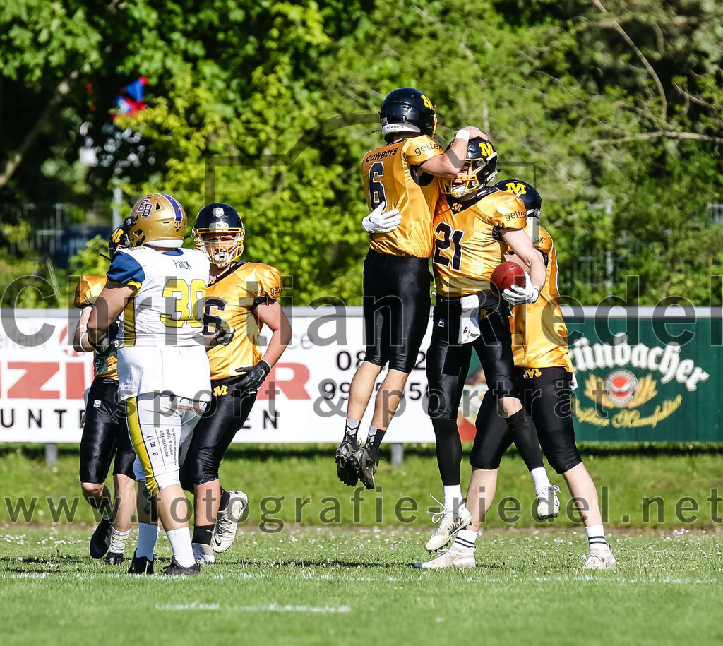 2022-05-14_069_Erding_Bulls_gegen_Munich_Cowboys_2 | Erding, Deutschland, 14.05.2022:
Fußball, Regionalliga 2022, 3. Spieltag, Erding Bulls gegen Munich Cowboys 2, Endergebnis: 20:30

Dominik Finck (Erding Bulls, #30)

Foto: Christian Riedel / fotografie-riedel.net