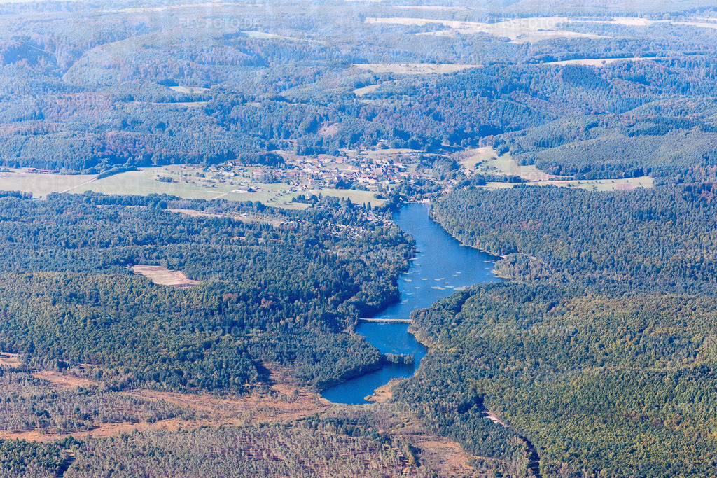 Ortsansicht | Luftbild: Ortsansicht in Haspelschiedt im Bundesland Moselle in Frankreich. Foto: IMG_095131.jpg vom 16.10.2016 durch Werner Riehm/FLY-FOTO.de - Realisiert mit Pictrs.com