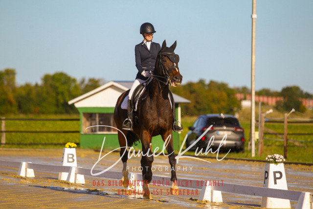 DKP44869 | Turniersportfotografie; Pferdefotografie; Dressurfotografie