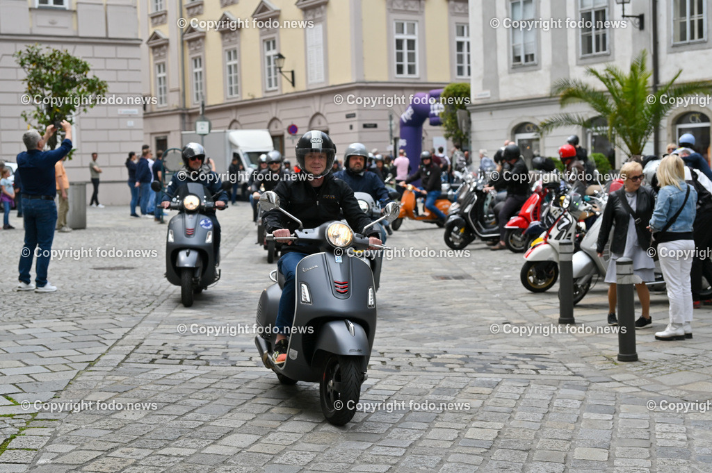 Vespatreffen Bar Balu_ Linz_ 20.05.2023-67 | 20.05.2023, Linz, AUT, Altstadt Linz, im Bild Vespatreffen Bar Balu


©Harald Dostal / fodo.news