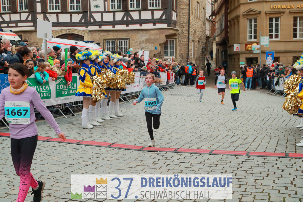 Stadtwerke Jugendlauf 1700m | 3 Koenigslauf 2023 - Realisiert mit Pictrs.com