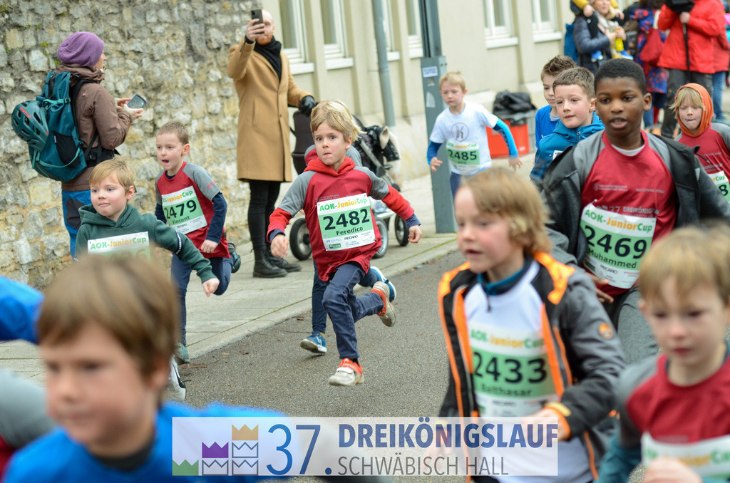 AOK JuniorCup 400m | 3Koenigslauf 2023 - Realisiert mit Pictrs.com