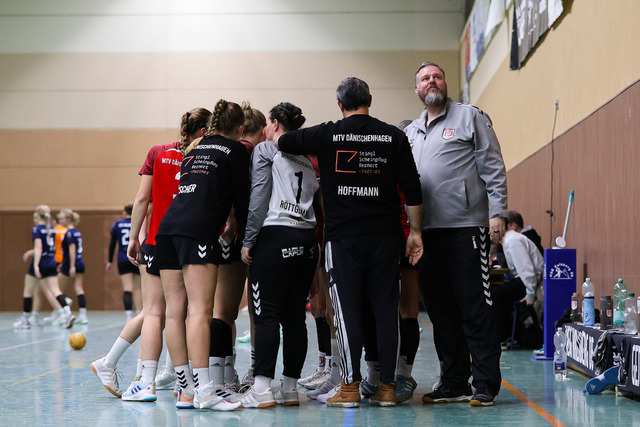 Handball I Damen I Saison 2025-2026 I Verbandsliga Süd I HSG Kalkberg 06 - MTV Dänischenhagen I 14.12.2025.123 | MTV Dänischenhagen - Realisiert mit Pictrs.com