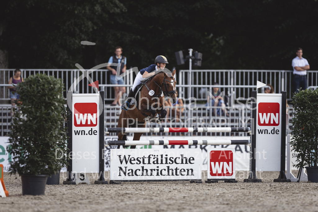 240829_TdS_PonyTrophy-235 | Deine schönsten Turniermomente als professionelle Fotos! Entdecke hochwertige Pferdesport-Fotografie im Online-Shop. Jetzt Fotos finden & bestellen!