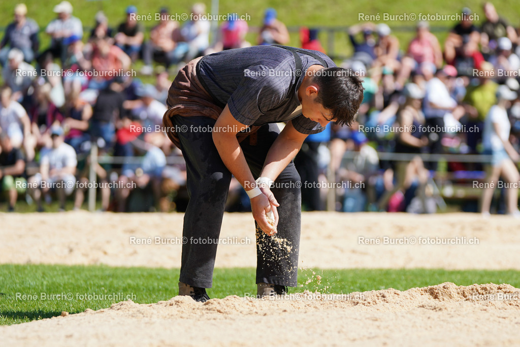 20220515-DSC06710-2 | René Burch leidenschaftlicher Fotograf aus Kerns in Obwalden.  Hier finden sie Sport, Landschaft und Natur Fotografie.
 - Realisiert mit Pictrs.com