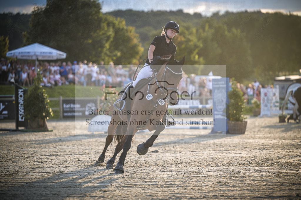 DOS_0436 | Entdecke hochwertige Reitturnierfotos von Foto Oger. Professionell, emotional und authentisch – jetzt Lieblingsmomente im Shop bestellen.Deutschlandweite Turnierfotografie. - Realisiert mit Pictrs.com